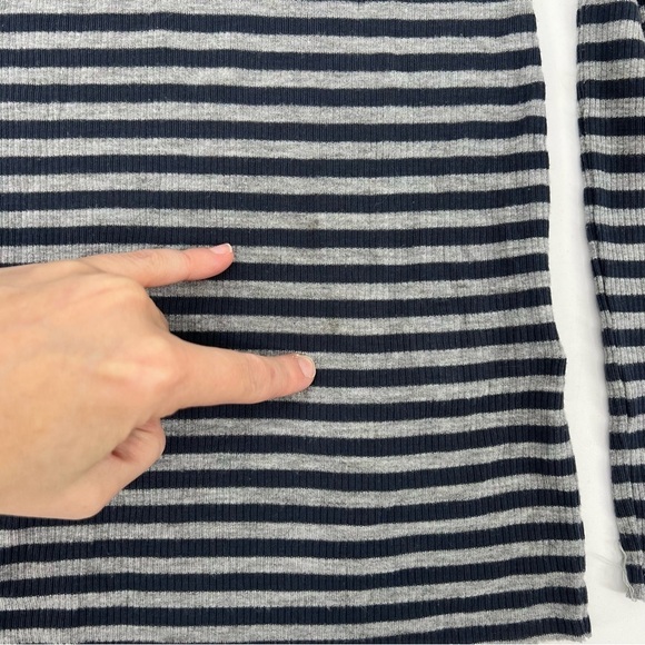 **FLAWED** Clothing Box Size 25 XS/S Madewell Anthro Paige Lululemon AG J Brand - Picture 8 of 16